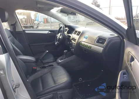 2013 Volkswagen Jetta 2.5L Se из США, поврежденный, VIN 3VWDP7AJ3DM413074